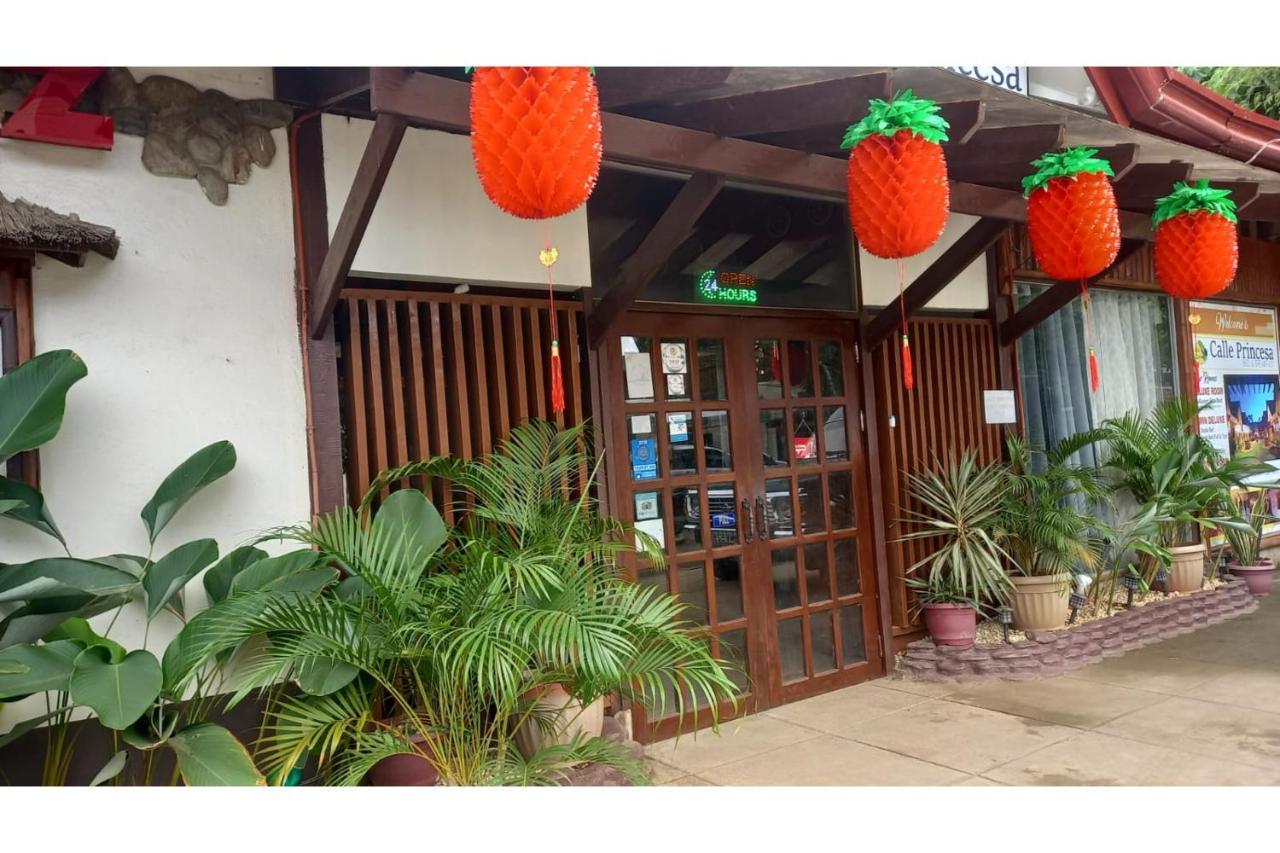 Oyo 934 Bea'S Garden Inn Tiniguiban Ngoại thất bức ảnh