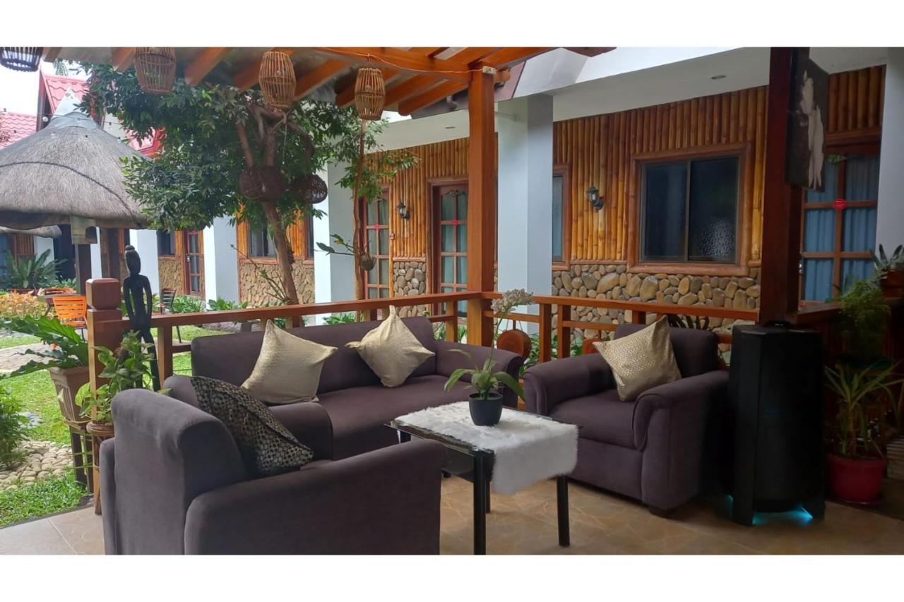Oyo 934 Bea'S Garden Inn Tiniguiban Ngoại thất bức ảnh